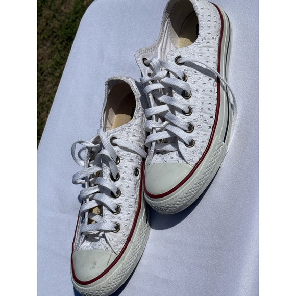 Converse Chuck Taylor All Star Eyelet Cutout OX Size 8 Women White GUC - Picture 7 of 8